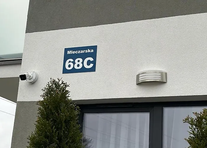 Zacisze 13 * Piaseczno (Masovia)